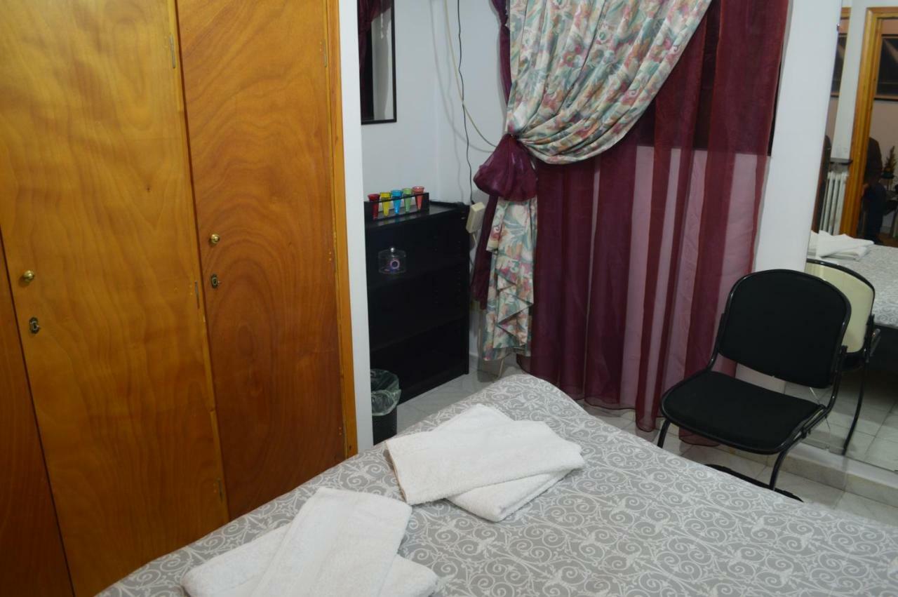 Apartment In The Center Of Aigio F Экстерьер фото